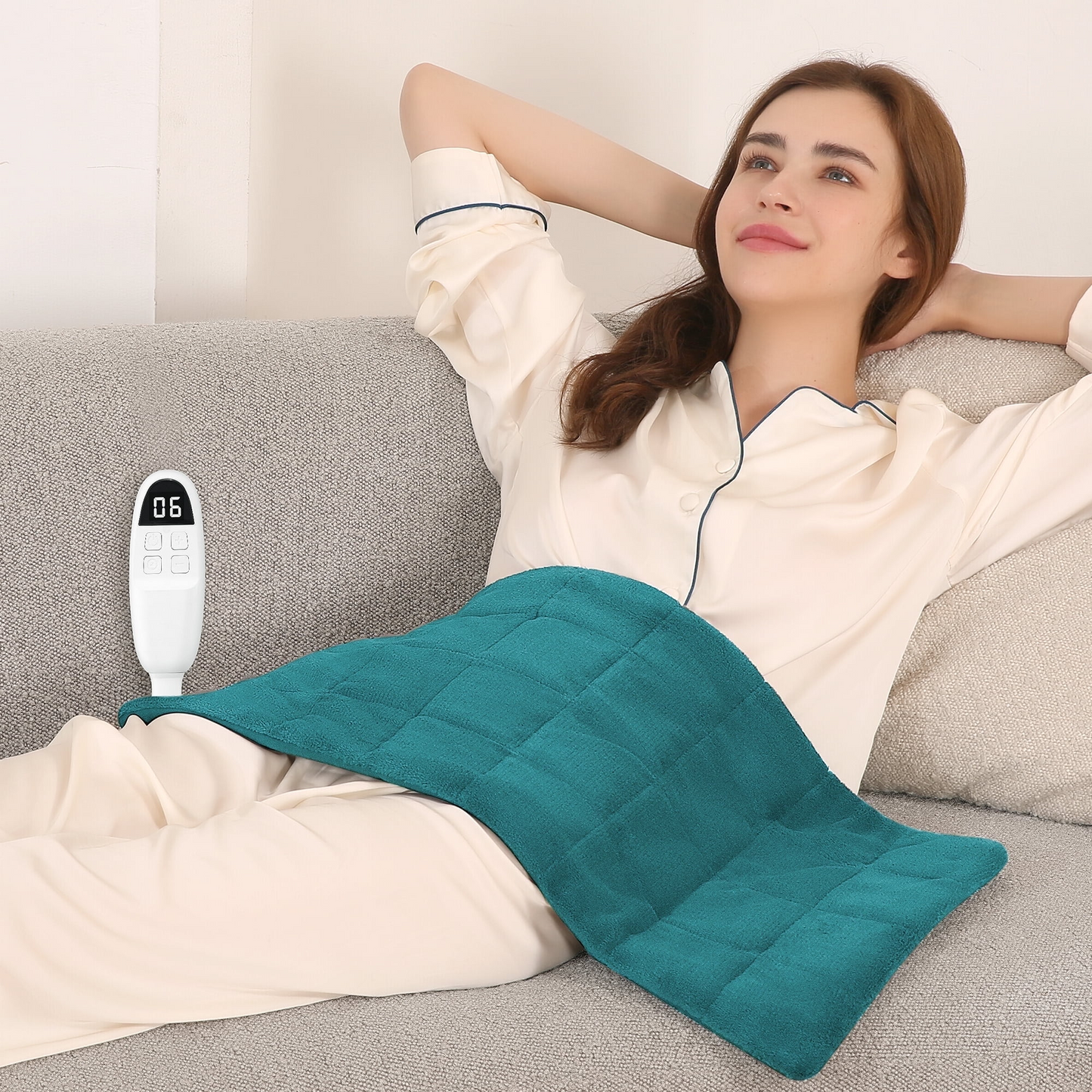 MaxKare Weighted Heating Pad for Back Stress & Cramps Relief, 6 Heating Levels & 3 Time Settings 12"×24" - Light Blue