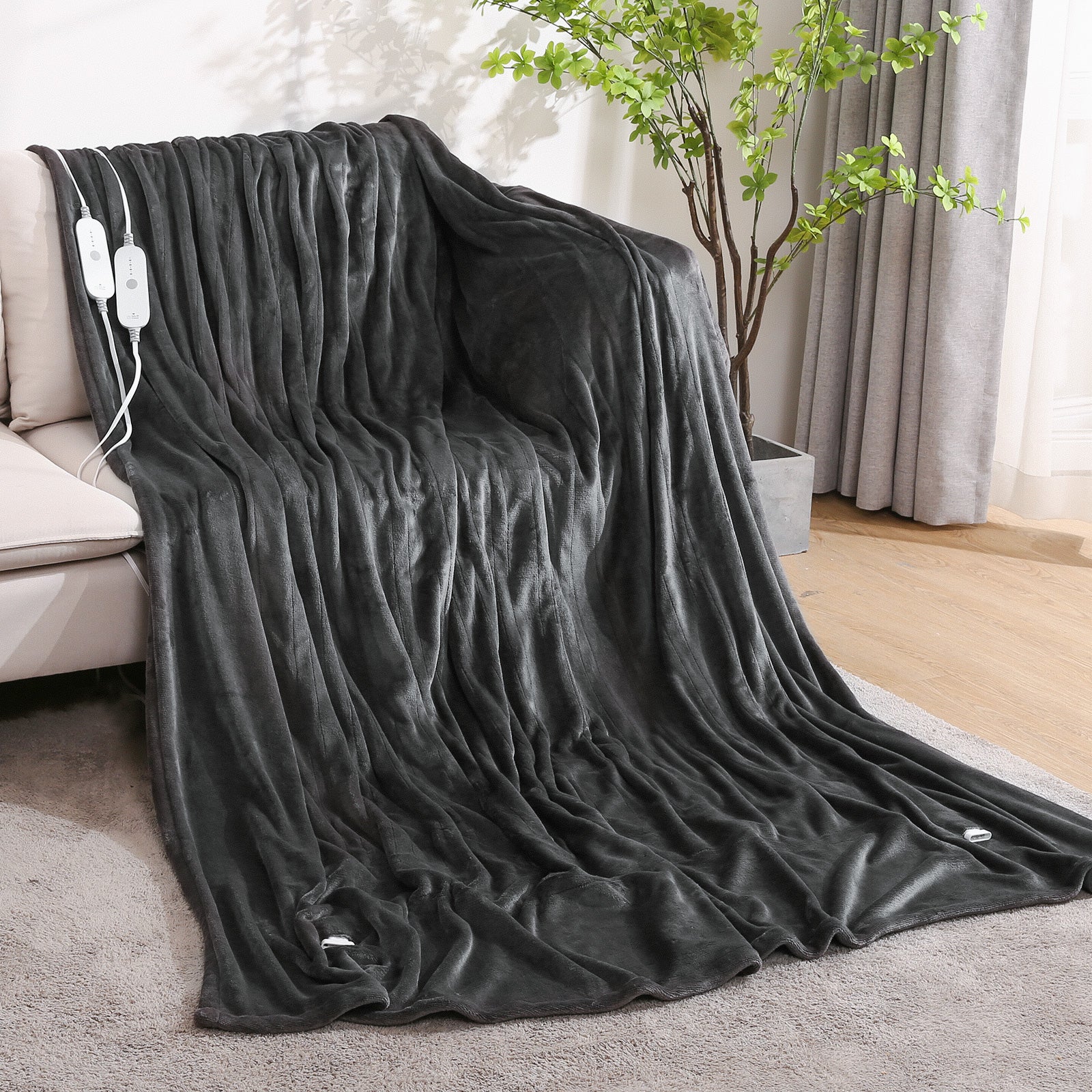Load image into Gallery viewer, Electric Heated Blanket Queen Size 84&quot; x 90&quot;, Heated Throw Flannel with 2 Separate Controllers
