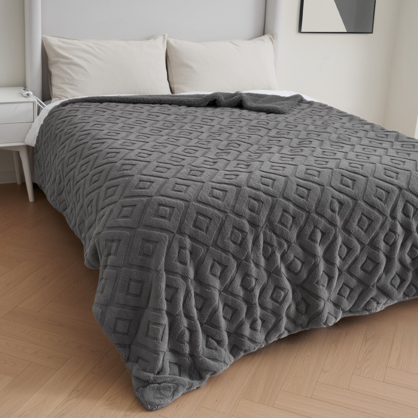 MaxKare Electric Heated Blanket with ETL Certified, 6 Heating Levels, 10H Auto off, Faux Fur & Shu Velvet, 72" x 84" Gray