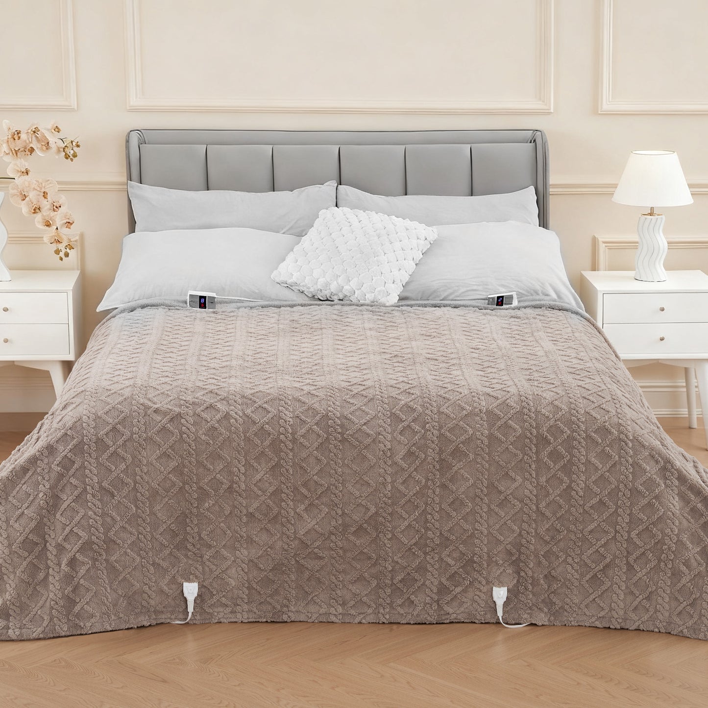 MaxKare Queen Size Heated Blanket Soft Cable Knit Shu Velveteen Electric Blanket, Dual Controllers, 10 Heat Levels, 10H Timer, 84" x 90", Linen