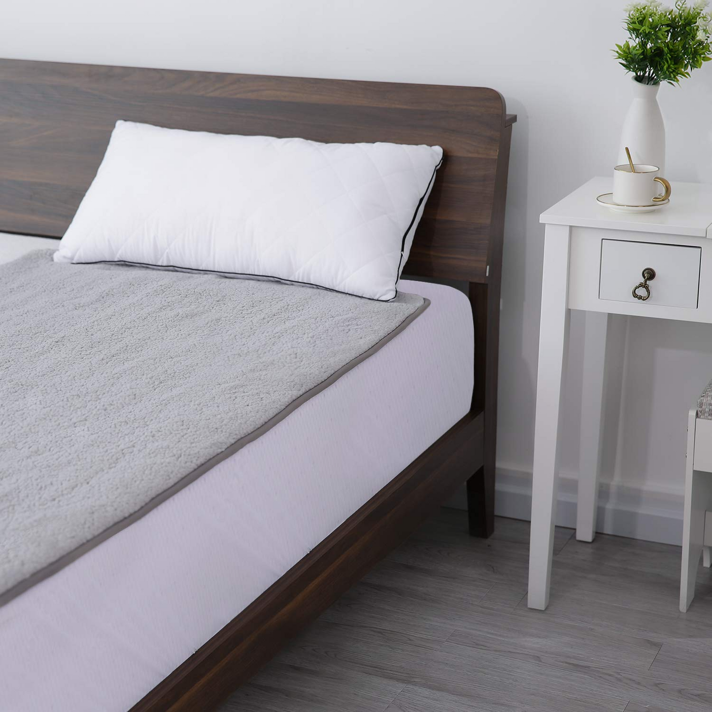 MaxKare Twin Size Heated Mattress Pad Soft Cotton Fabric, with 10 Heating Levels & 9 Timer Auto Off Settings, ETL Certification, Machine Washable